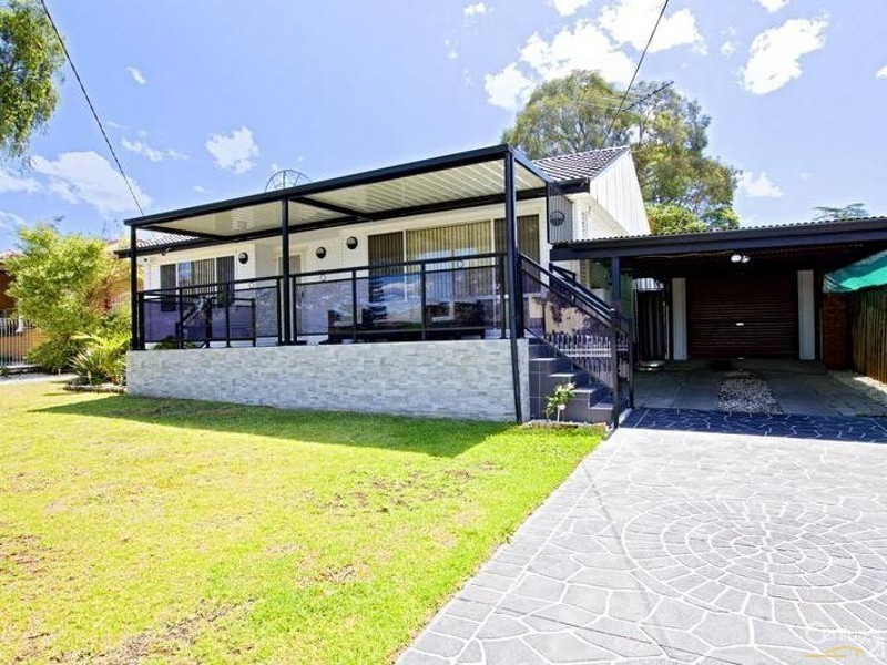 28 Crayford Cr, Mount Pritchard NSW 2170
