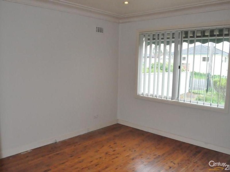 13 Fiona Street, Mount Pritchard NSW 2170