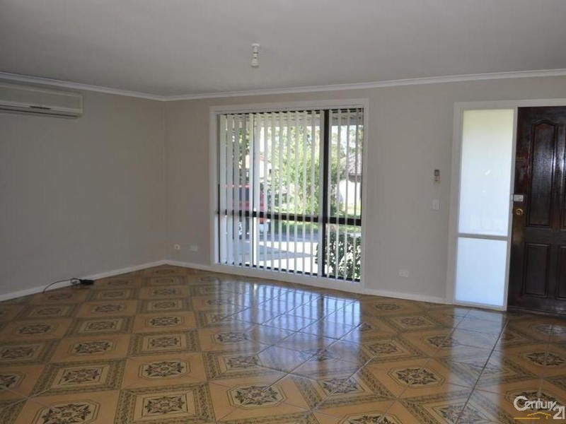 8 Wellard Place, Bonnyrigg NSW 2177