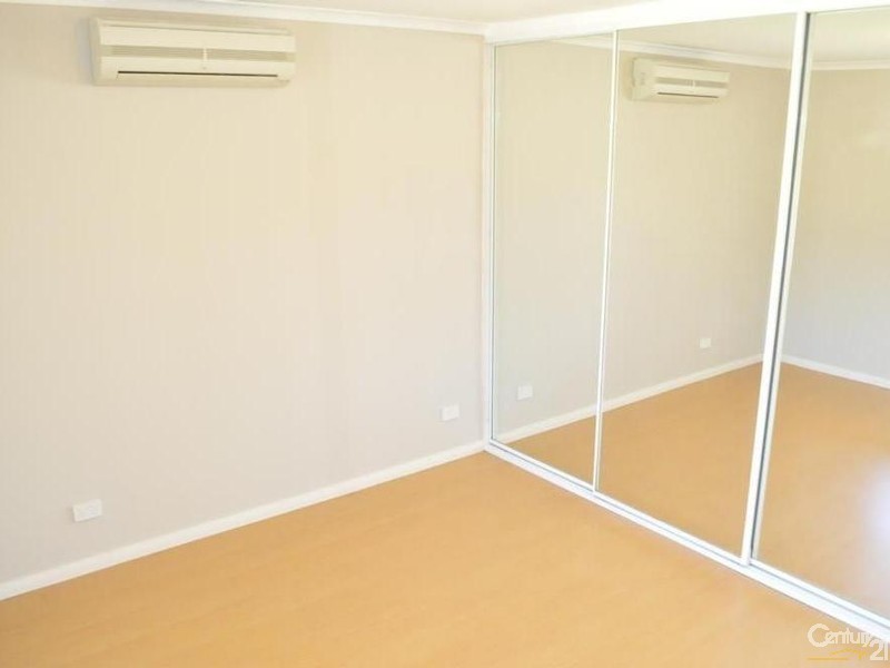 8 Wellard Place, Bonnyrigg NSW 2177