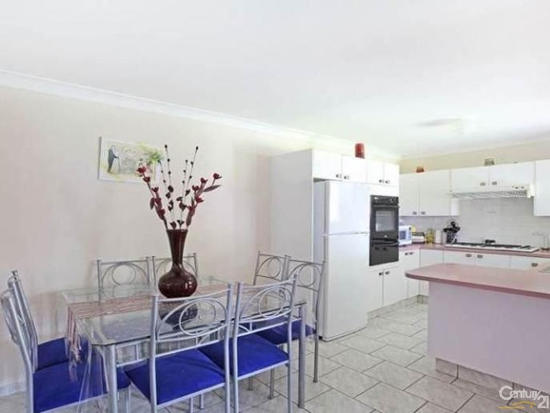 64 Kearns Avenue, Kearns NSW 2558