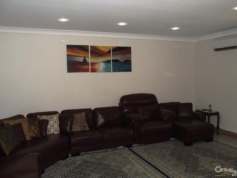 Bossley Park NSW 2176