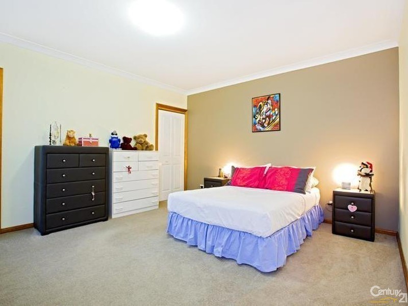 30 Timothy Place, Edensor Park NSW 2176