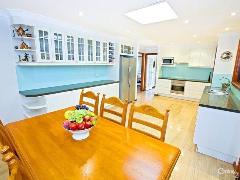 Edensor Park NSW 2176