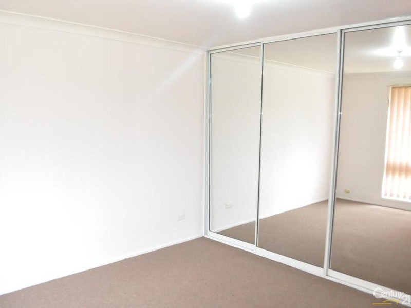 9B Hampshire Place, Wakeley NSW 2176