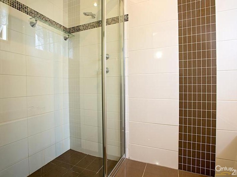 3 Yass Place, Bossley Park NSW 2176