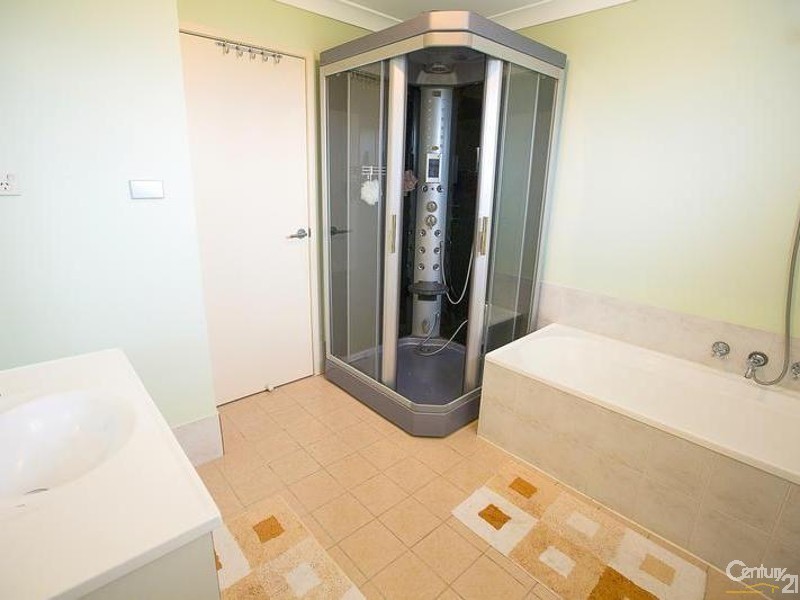 Green Valley NSW 2168