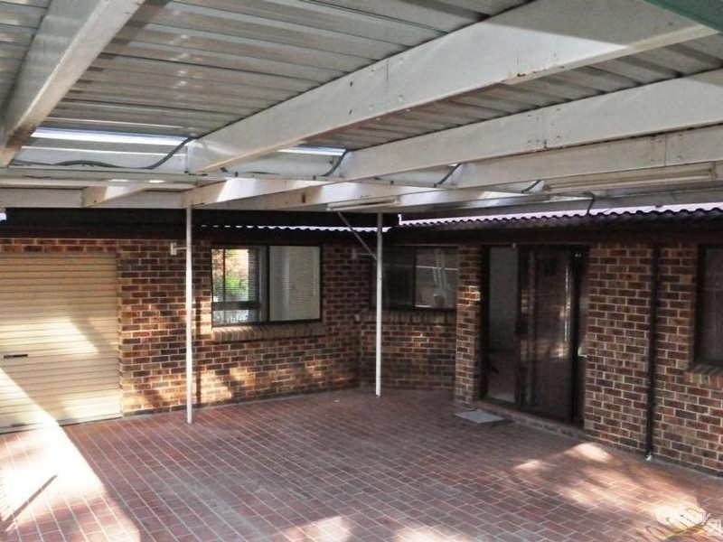 Bossley Park NSW 2176