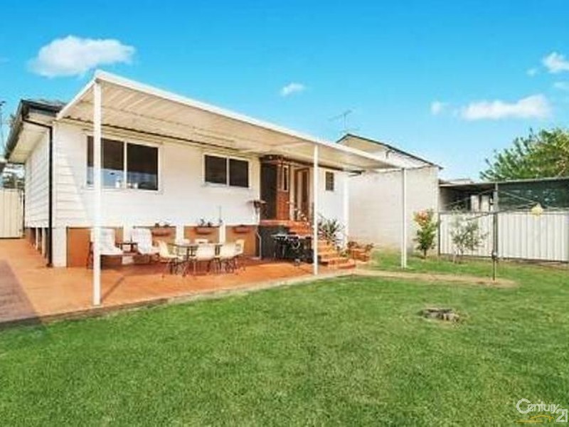 39 Atherton Street, Fairfield West NSW 2165