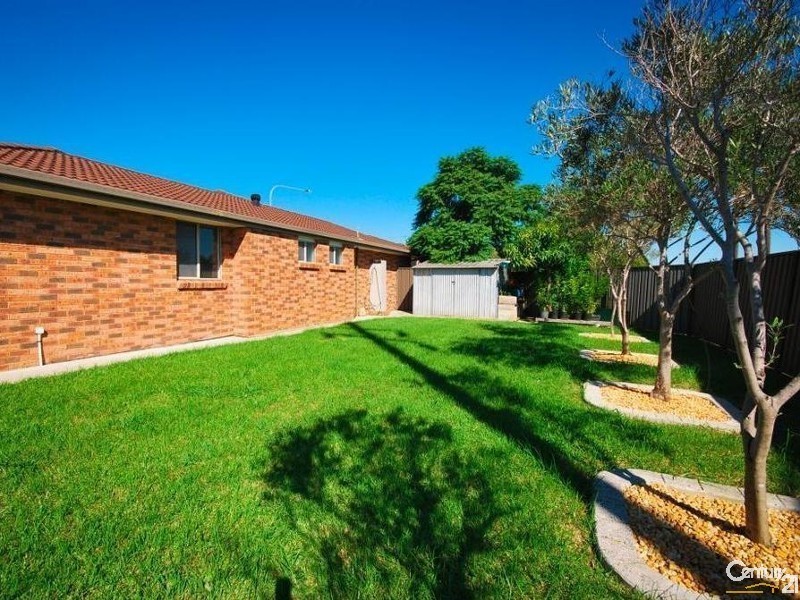 237 South Liverpool Road, Green Valley NSW 2168