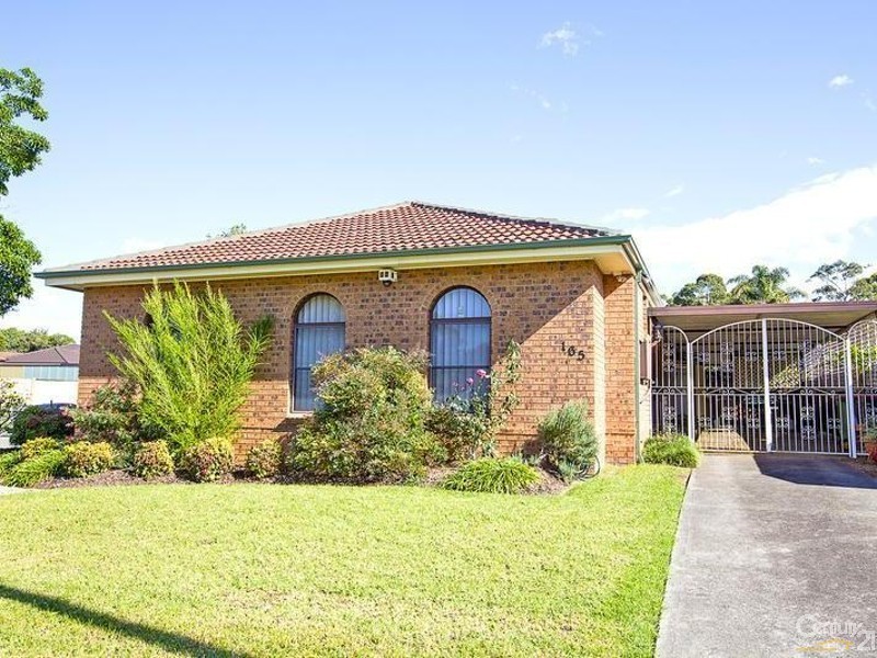 165 Mimosa Road, Bossley Park NSW 2176
