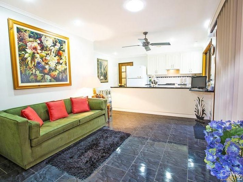 165 Mimosa Road, Bossley Park NSW 2176