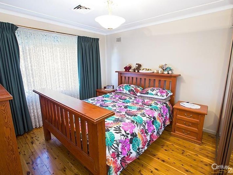 10 Welling Place, Mount Pritchard NSW 2170