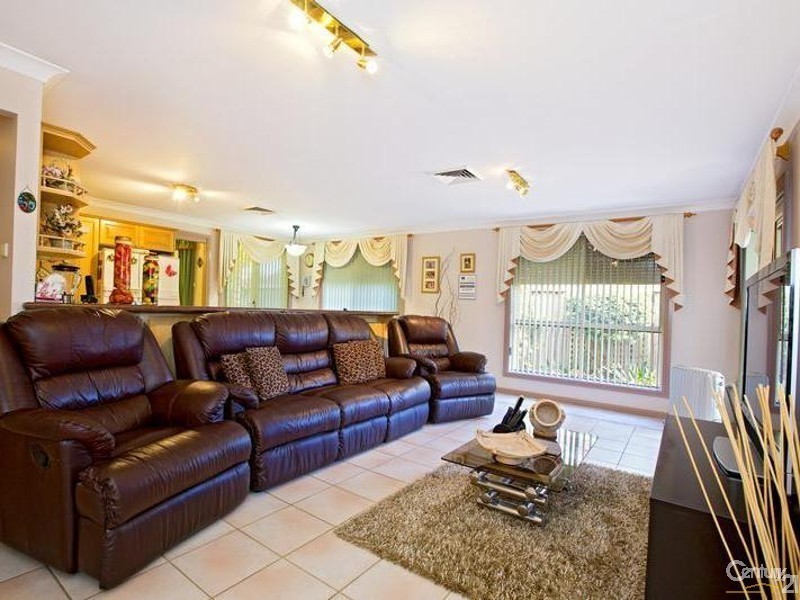 3 Anne Place, Cecil Hills NSW 2171