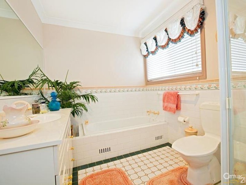 3 Anne Place, Cecil Hills NSW 2171