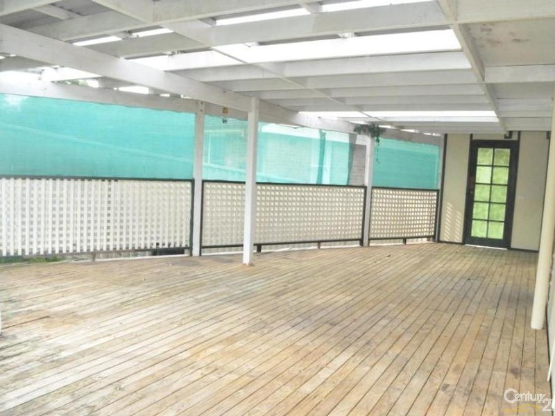 15 Aberdeen Road, Busby NSW 2168