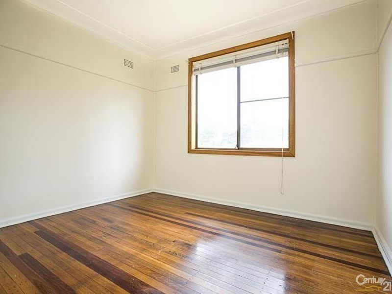 72 Oliphant Street, Mount Pritchard NSW 2170