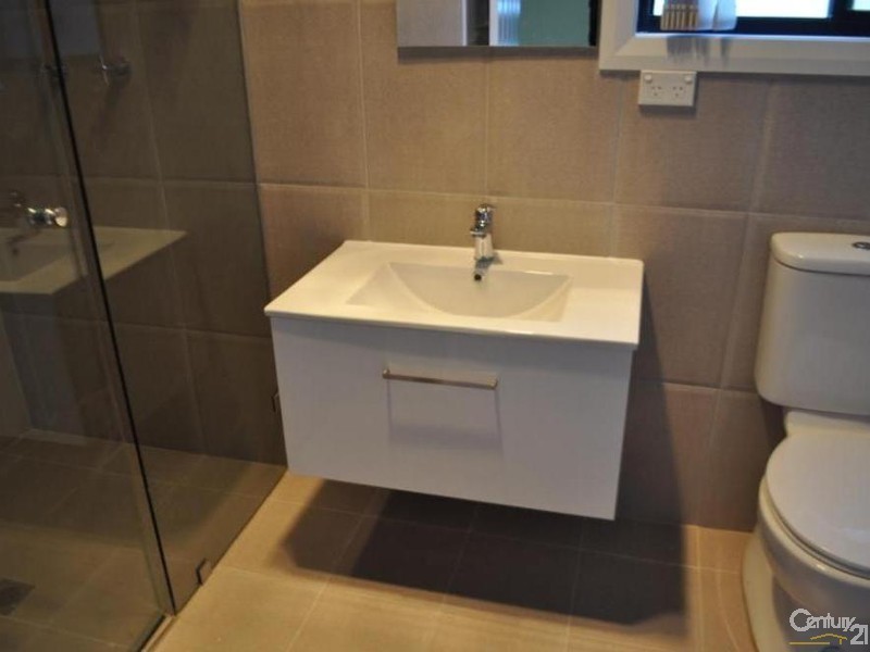 4A Aberdeen Road, Busby NSW 2168