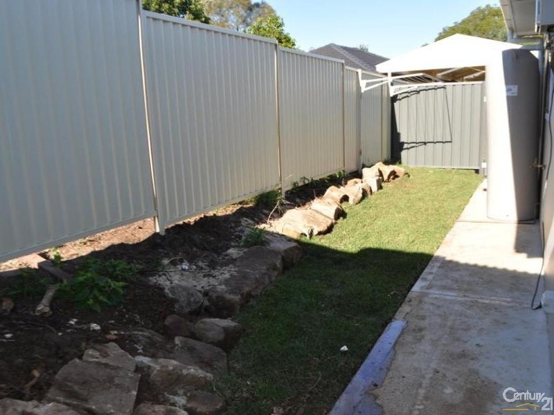 4A Aberdeen Road, Busby NSW 2168