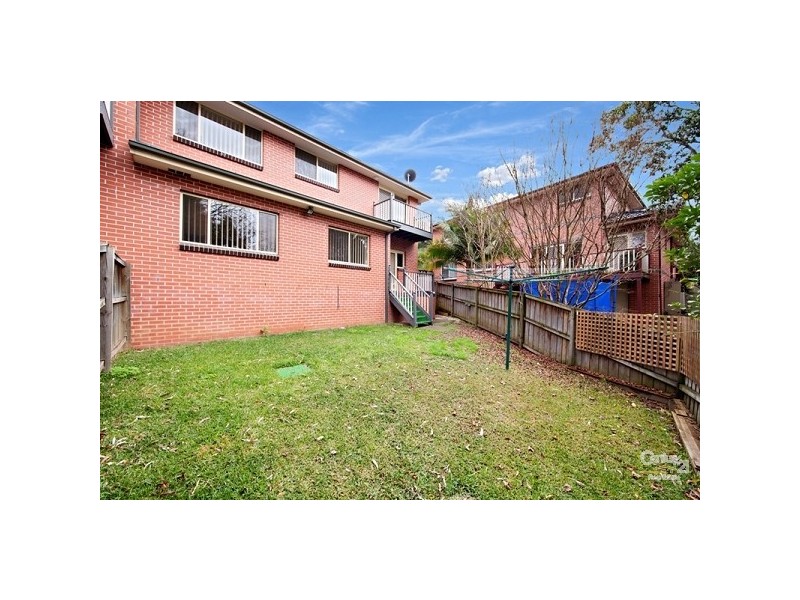 2/2A Paling St, Thornleigh NSW 2120
