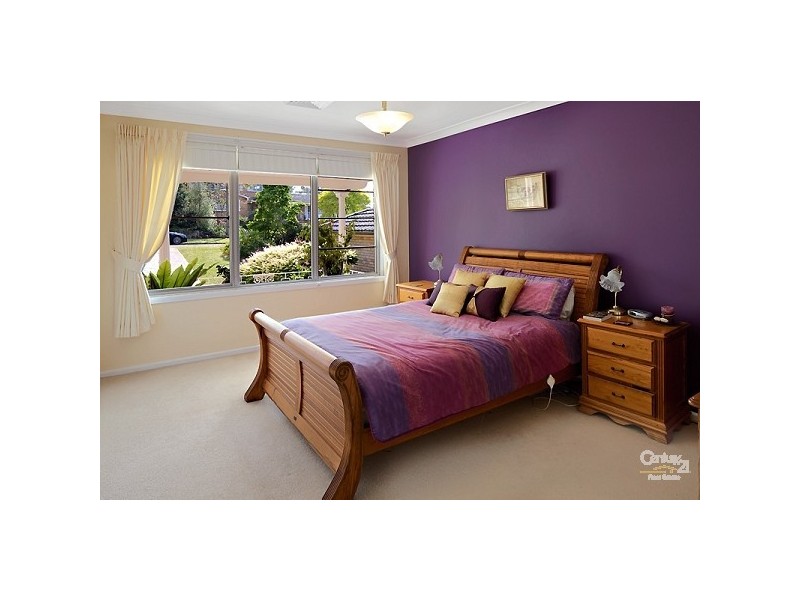 42 Greenhaven Drive, Pennant Hills NSW 2120