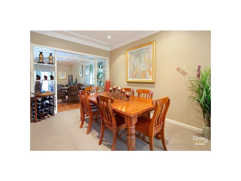 10 Sutherland Road, Cheltenham NSW 2119