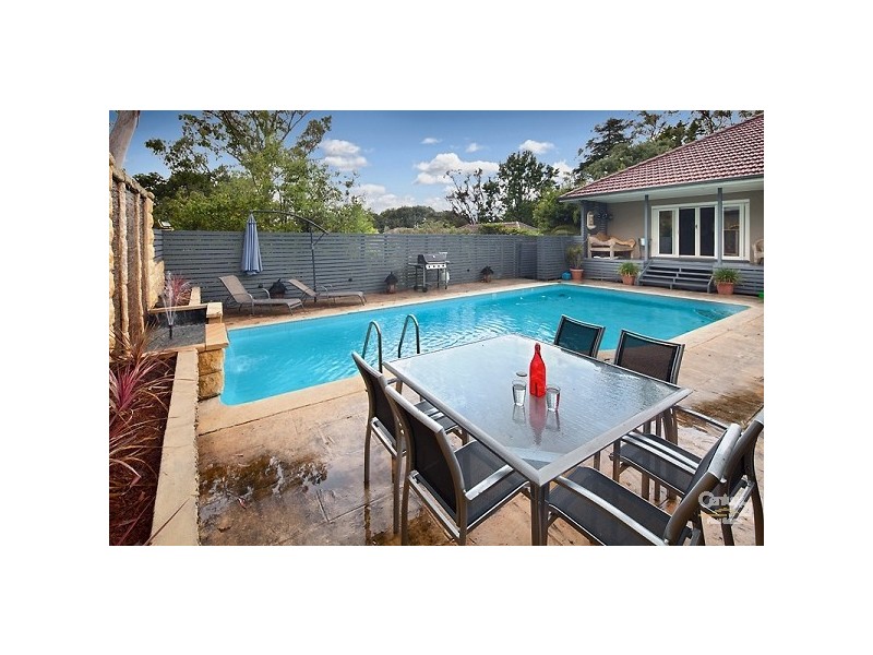 10 Sutherland Road, Cheltenham NSW 2119