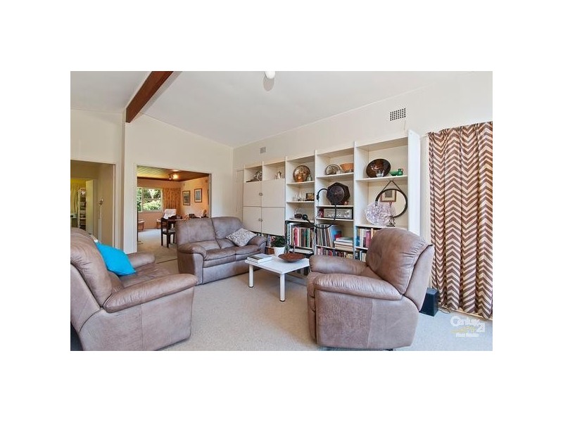 8 Carlisle Cr, Beecroft NSW 2119