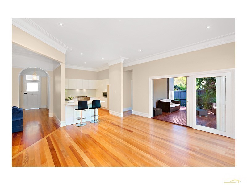 37 Boronia Ave, Cheltenham NSW 2119