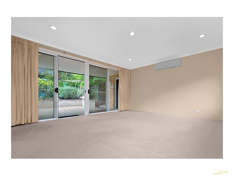 25 Finlay Ave, Beecroft NSW 2119