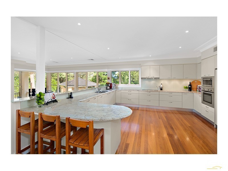 33 Murray Rd, Beecroft NSW 2119