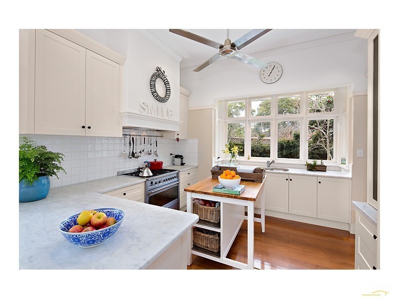 6 Mason Ave, Cheltenham NSW 2119