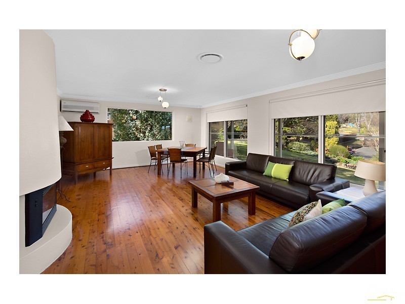 10 Gum Grove Pl, West Pennant Hills NSW 2125