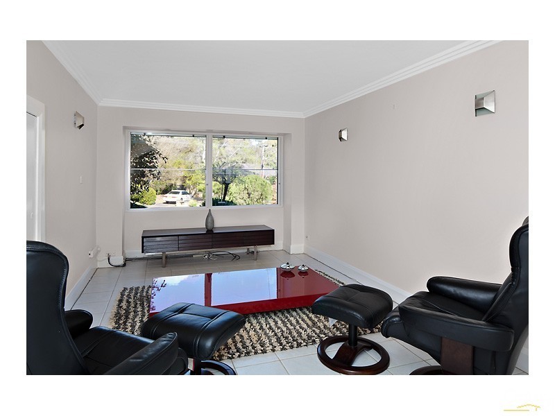 10 Gum Grove Pl, West Pennant Hills NSW 2125