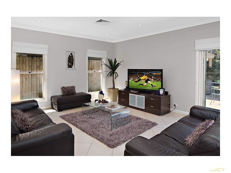 15 Murray Rd, Beecroft NSW 2119