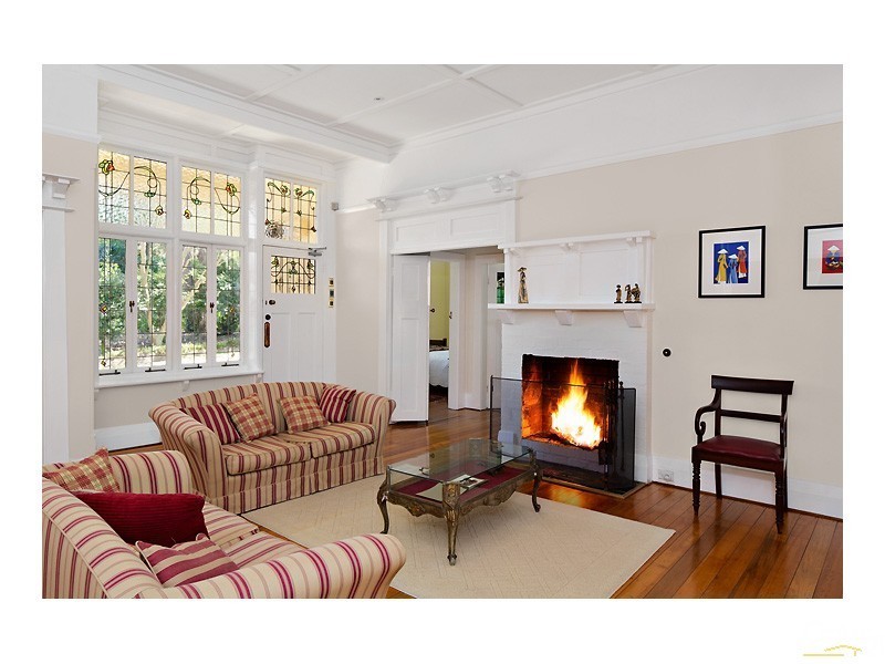 1 Murray Rd, Beecroft NSW 2119