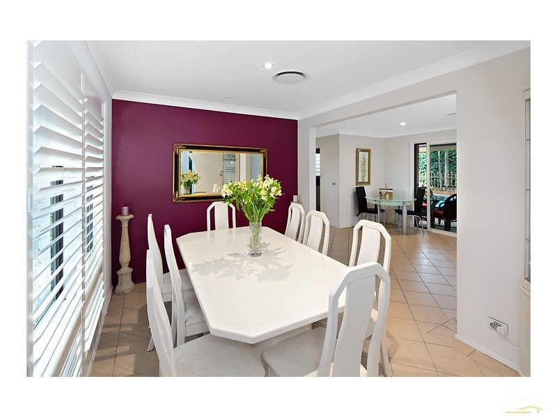 8 Berenbel Pl, Westleigh NSW 2120