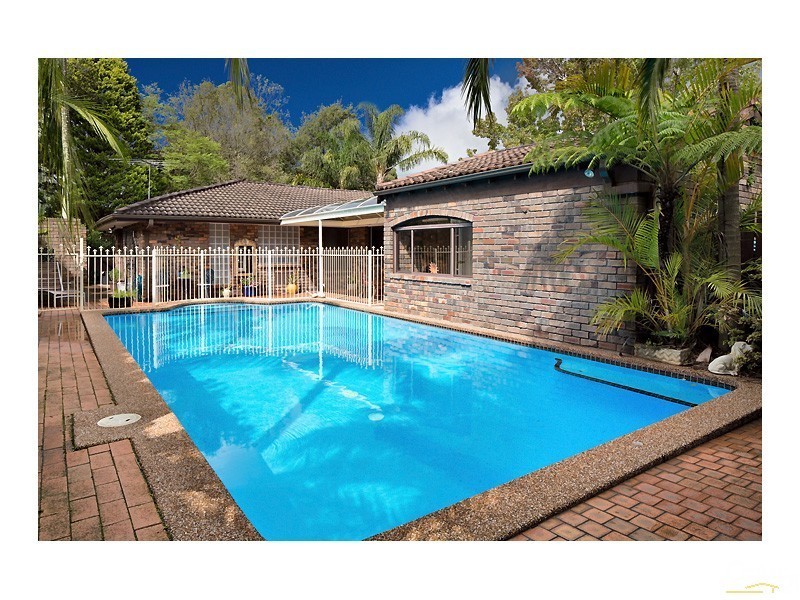 8 Berenbel Pl, Westleigh NSW 2120