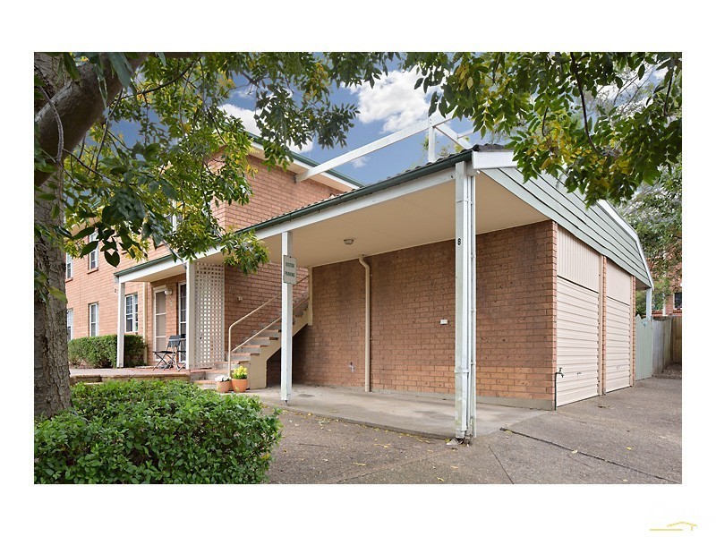 8/17 Leo Rd, Pennant Hills NSW 2120