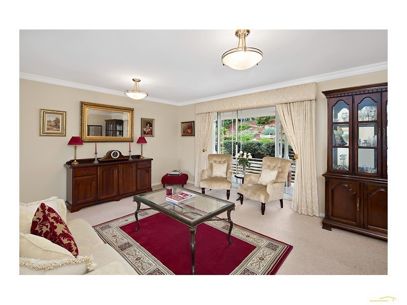 6 Jade Place, West Pennant Hills NSW 2125