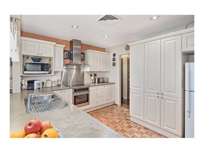 44 Kethel Rd, Cheltenham NSW 2119