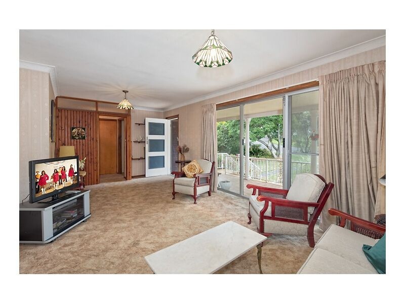 33 Carlisle Cr, Beecroft NSW 2119