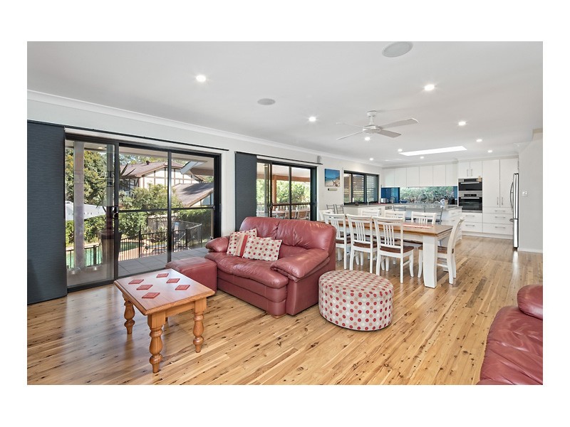 32 Cedarwood Dr, Cherrybrook NSW 2126