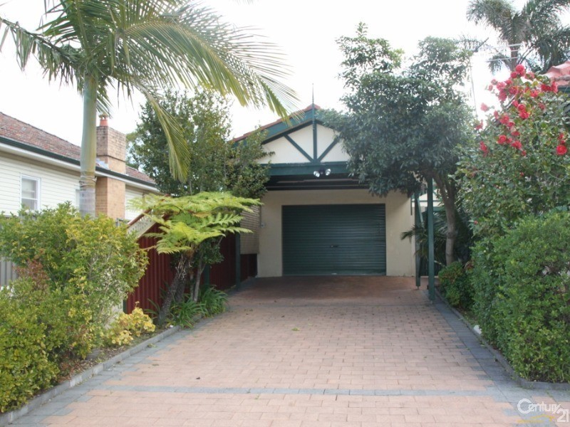 128 Queen Street, Revesby NSW 2212