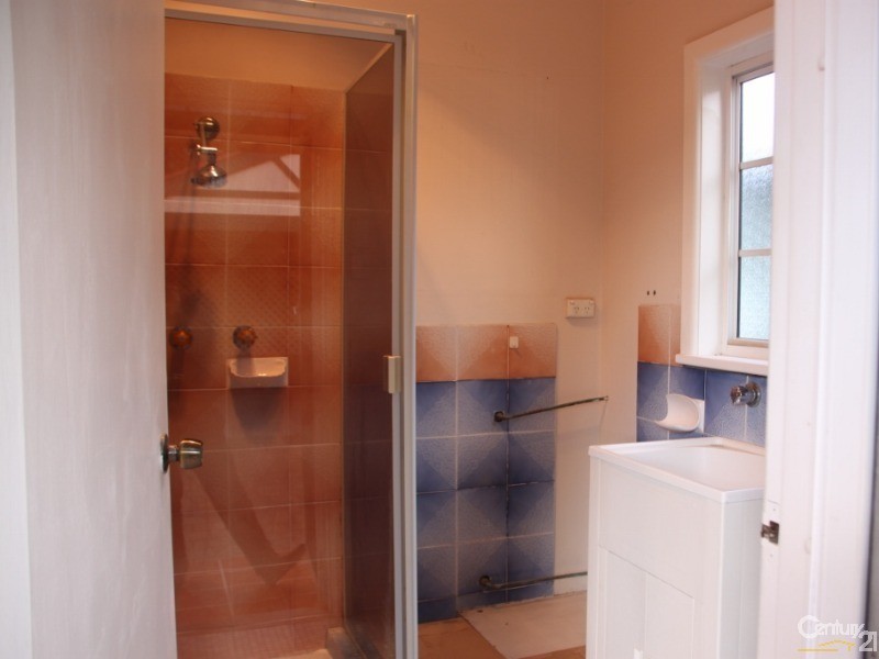 128 Queen Street, Revesby NSW 2212