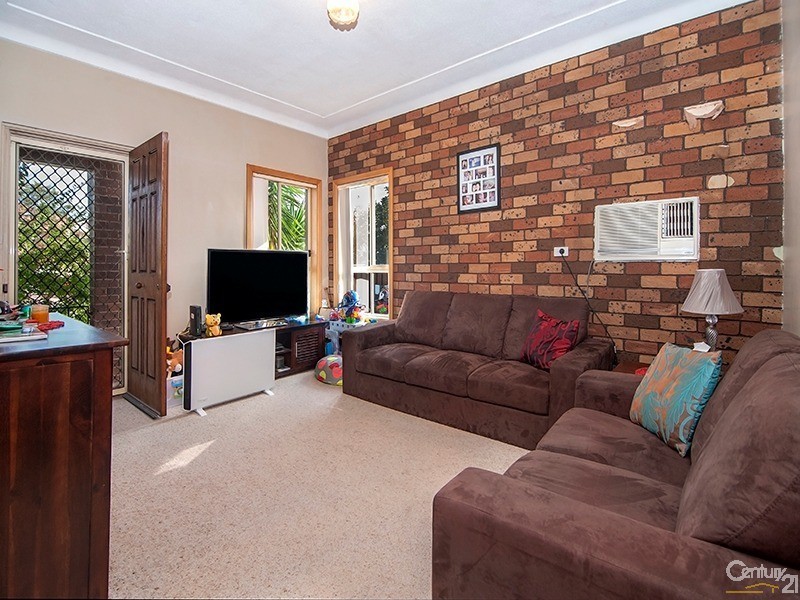 17 Knight Avenue, Panania NSW 2213