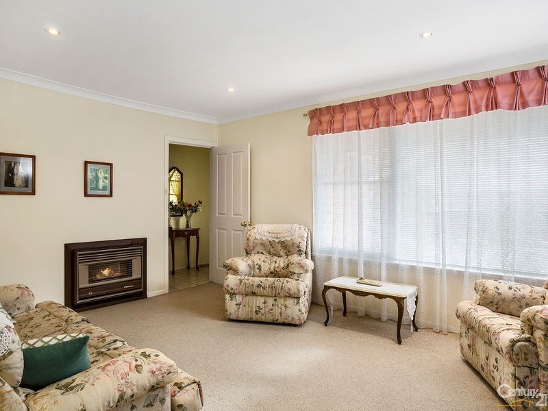 52 Gowlland Parade, Panania NSW 2213
