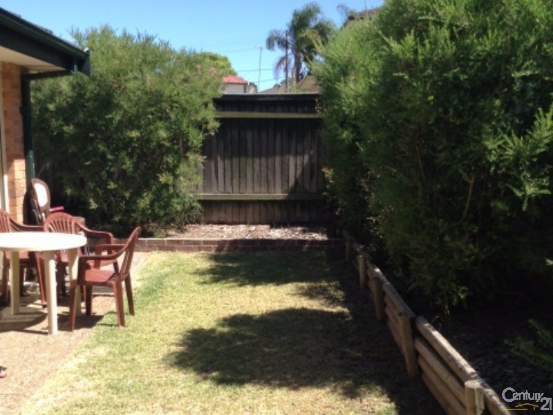 4/23 Langdale Avenue, Revesby NSW 2212