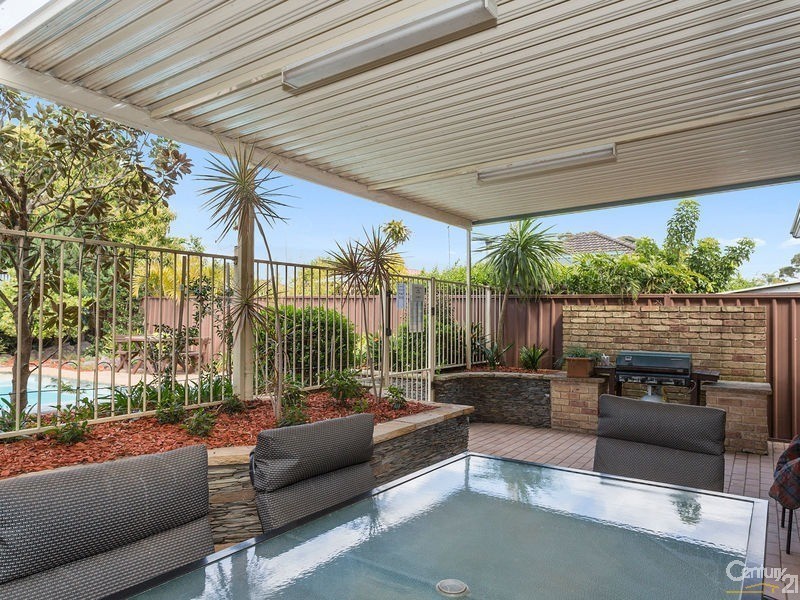 29 Windermere Crescent, Panania NSW 2213