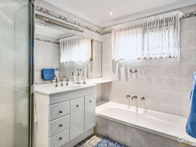 29 Windermere Crescent, Panania NSW 2213